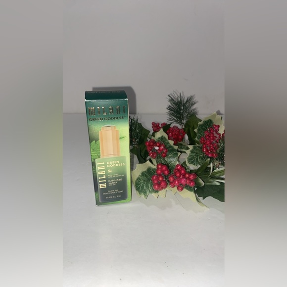 @@MILANI@@ Milani Green Goddess Oil. - Picture 8 of 13